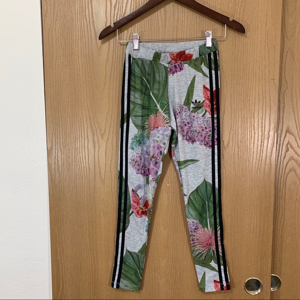 Adidas Original Leggings Botanical Floral Trefoil - Picture 2 of 9